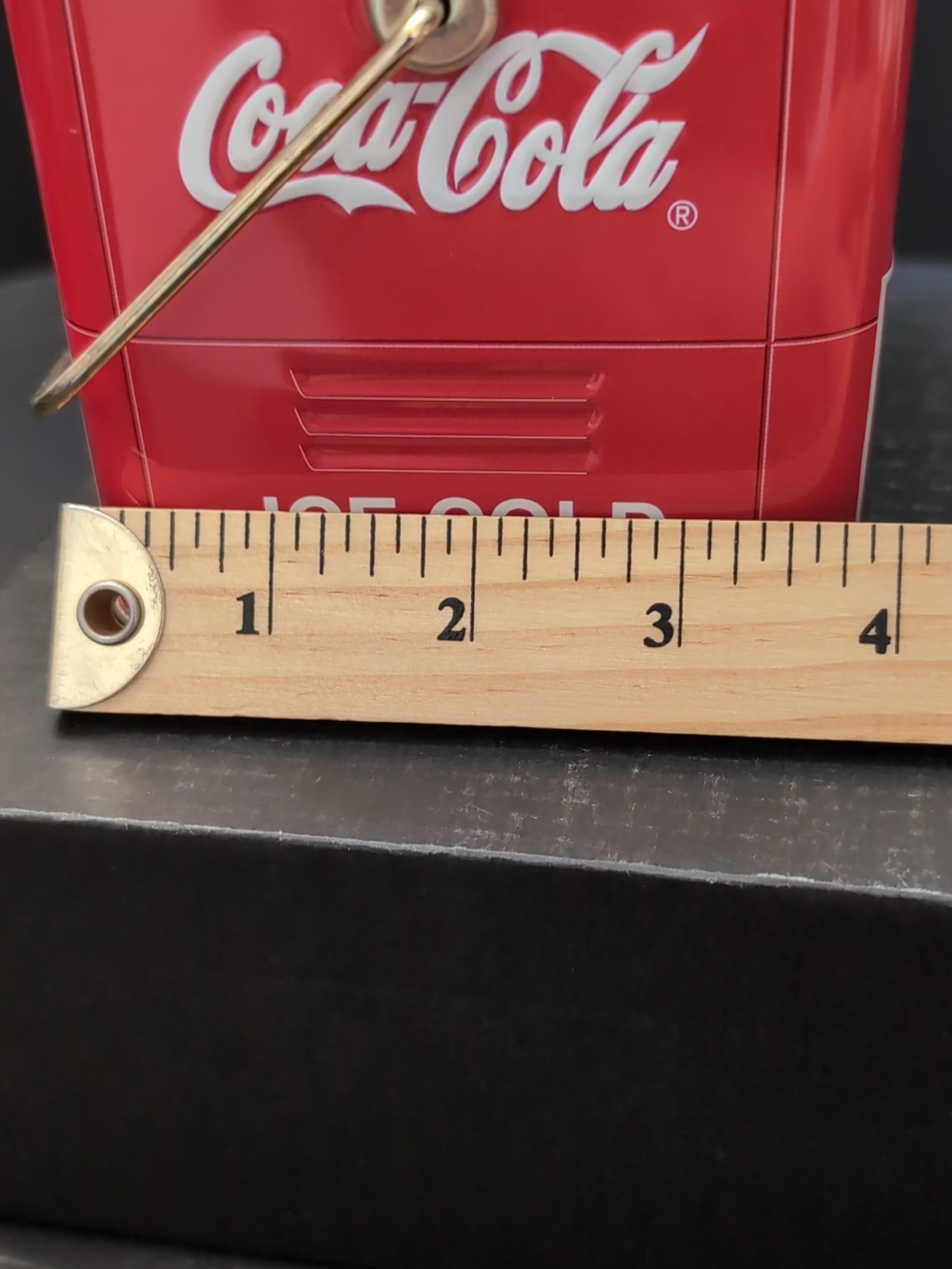 Coca Cola Tin Replica Of A Vintage Ice Chest. - Picture 6 of 8